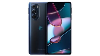 Motorola unveils the world's first smartphone with a Snapdragon 8 Gen 1 SoC