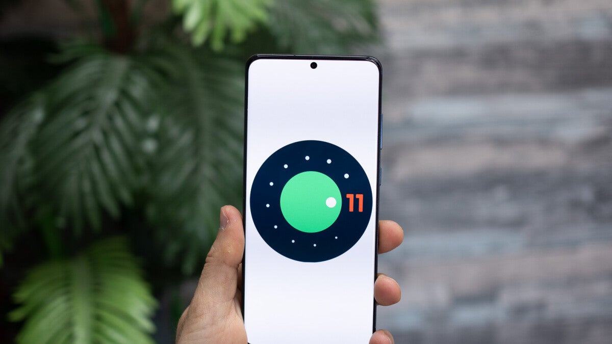 Microsoft Senior Director says Android 11 for OG Surface Duo is just a "few weeks" away