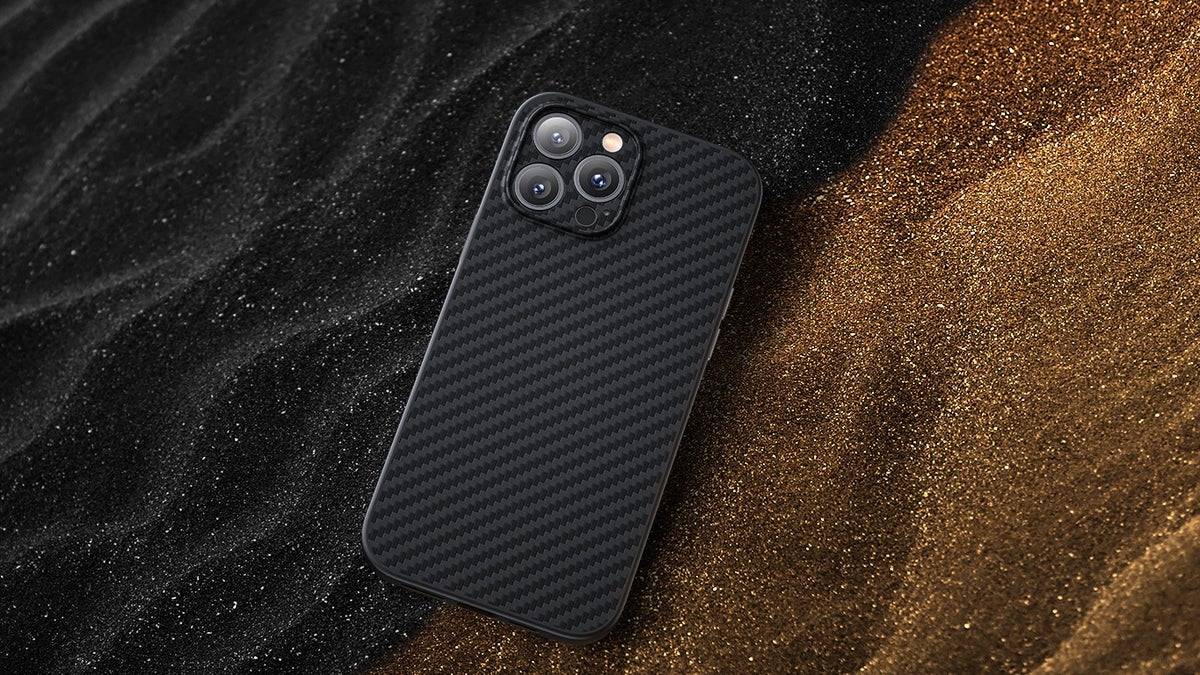 Extreme protection, thin case: Benks Kevlar cases