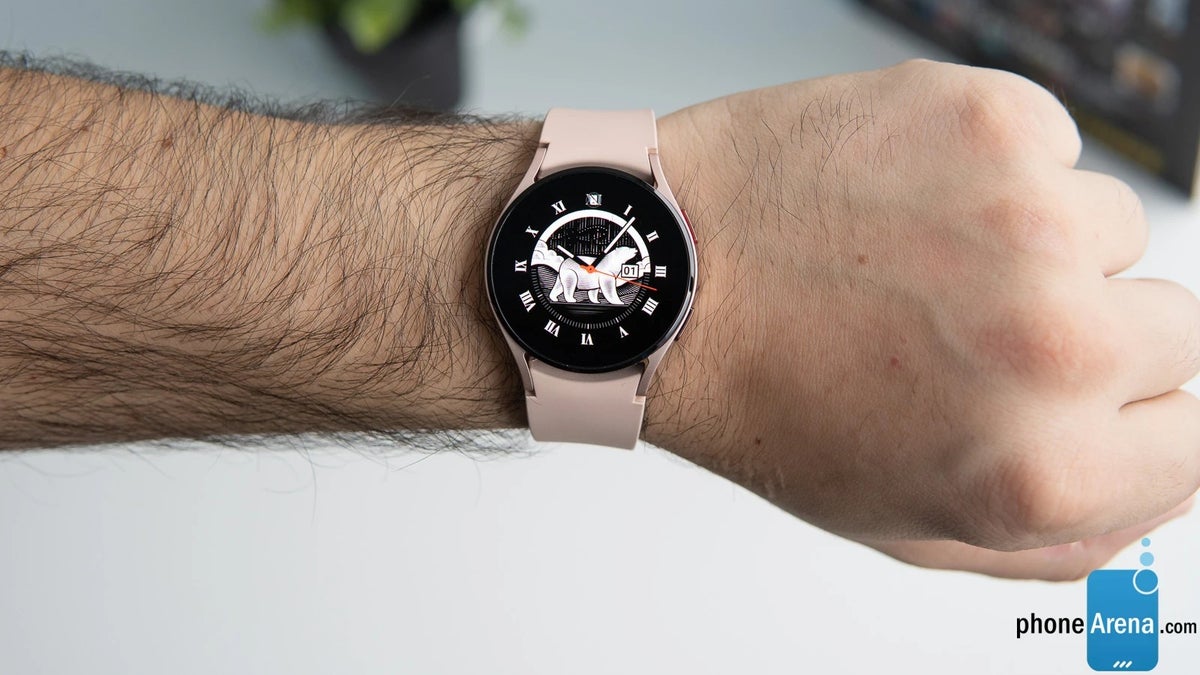 Samsung kicks off a hot new round of killer 'like new' Galaxy Watch 4 deals