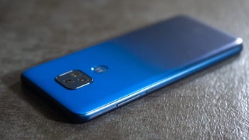 Motorola is absolutely killing it in the US smartphone market, Google not so much