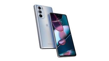Motorola Edge 30 Pro’s design and accessories confirmed by leaked renders