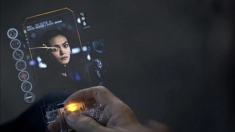Poll: What will phones look like in 2025? Pretty much the same...