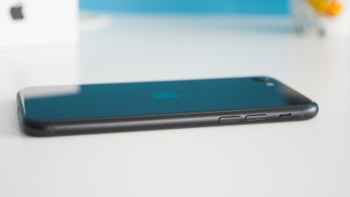 iPhone SE 2 inventory shrinking as successor draws closer