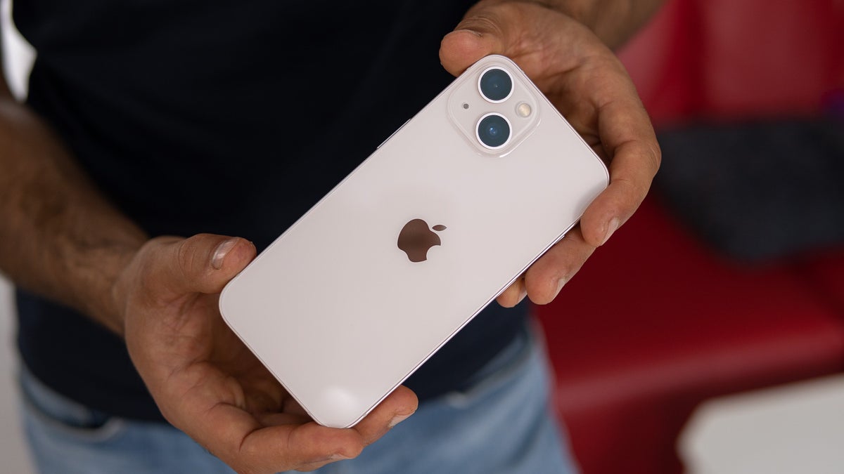 Verizon kicks off the first good Apple iPhone 13 deal with no trade-in required