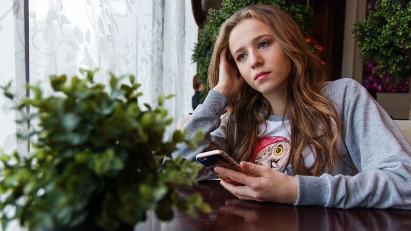 Social Media makes kids unhappy, study finds