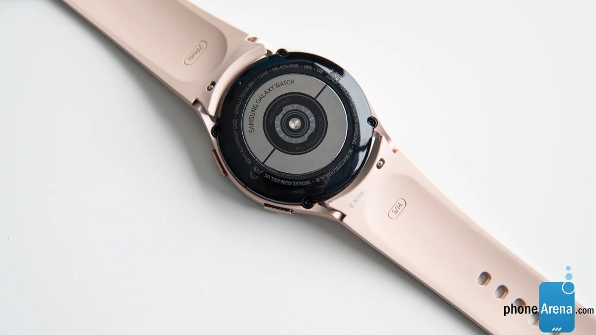 Samsung's Galaxy Watch 4 is an absolute steal right now with LTE and 1-year warranty