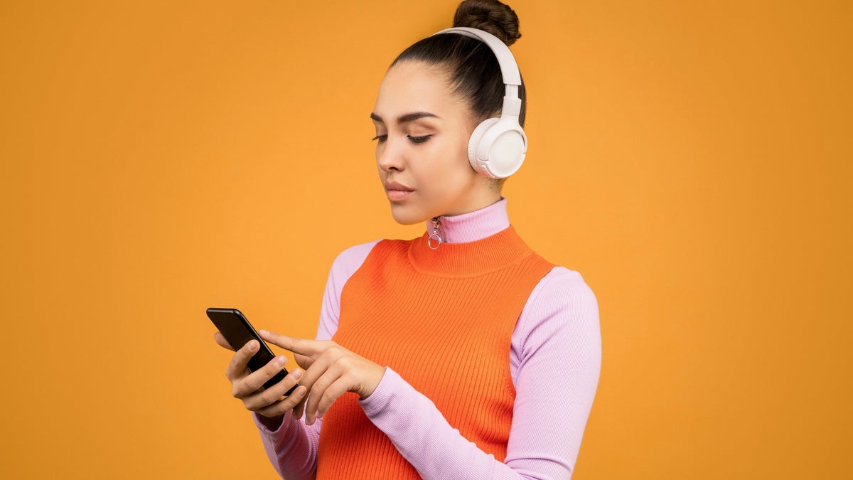 Why you shouldn't listen to your favorite songs on YouTube