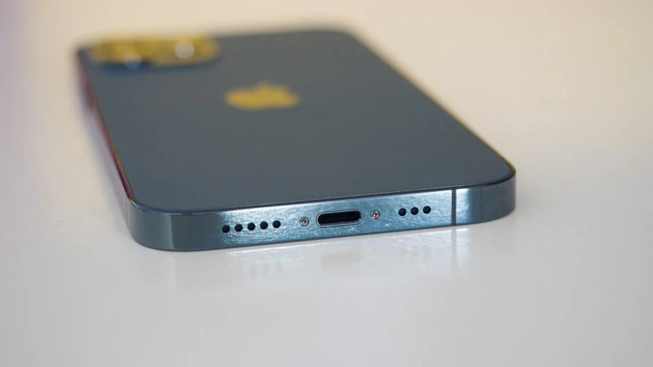 European Committee votes in favor of common USB-C port for all devices, iPhones included