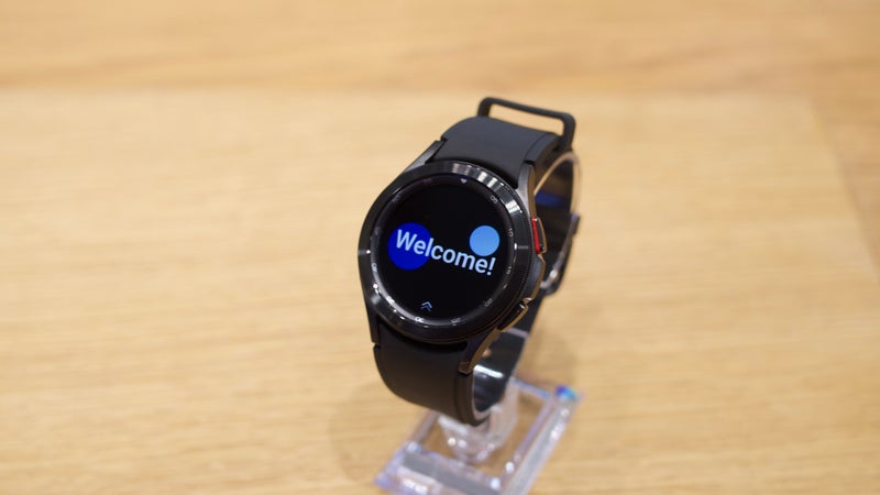 A Samsung ad hints that we may soon receive Google Assistant on the Galaxy Watch 4