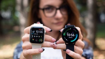 Vote now: Smartwatch design - Round vs Square!