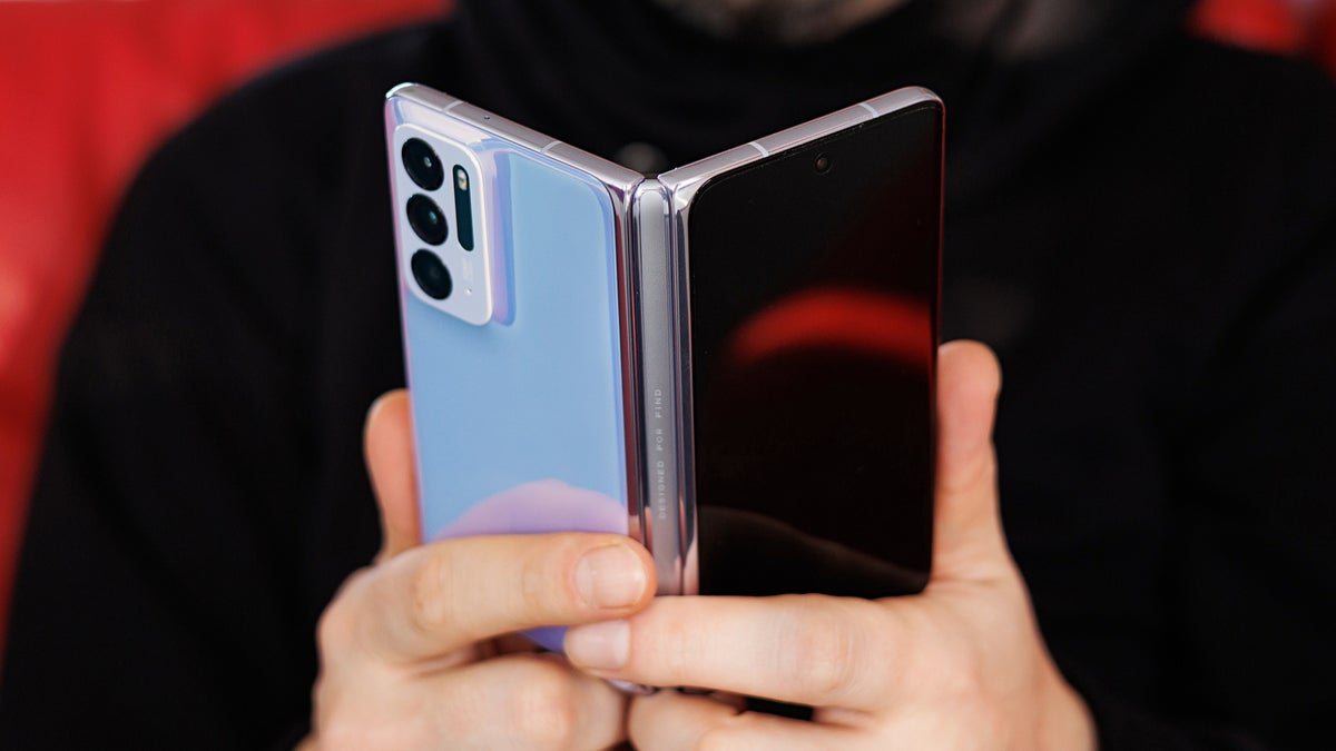 Can a foldable replace both my phone and tablet? - PhoneArena