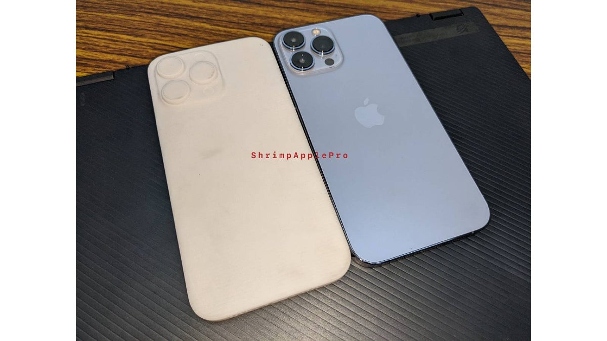 New dummy unit shows how big the cutouts on iPhone 14 Pro Max could be