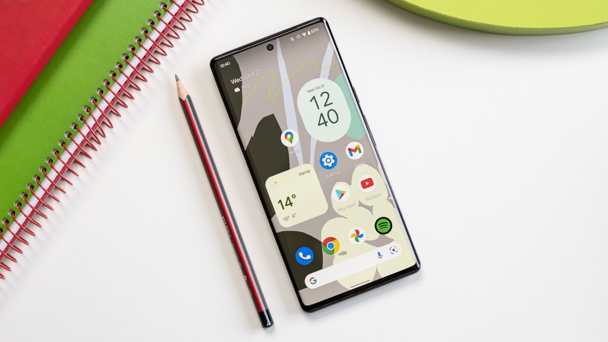 Pixel 7 Pro render hints at major new camera feature or mistakenly leaves out hardware component
