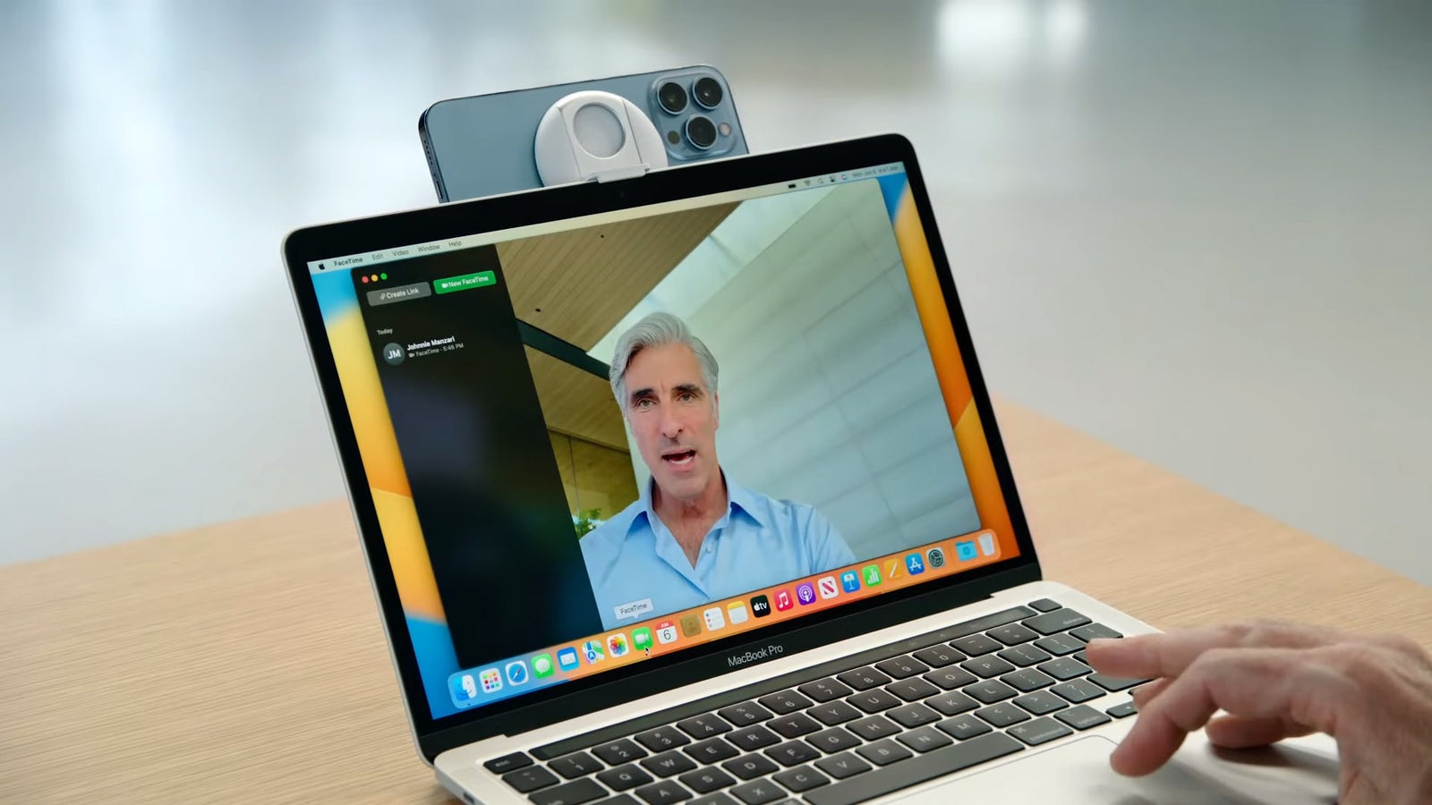 apple-details-how-to-use-your-iphone-as-a-quality-mac-webcam-with