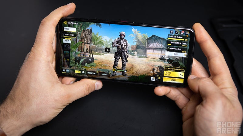 Asus ROG Phone 6 appears on Geekbench sporting Snapdragon 8+ Gen 1 and 16GB of RAM