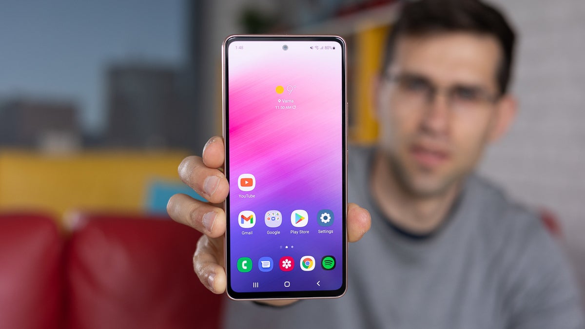 Best Buy's Galaxy A53 deal: a lot of phone for an affordable price!