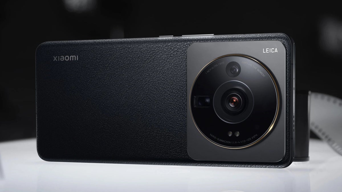 Its a bit smaller than we expected - Xiaomi 12s Ultra Camera