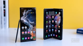 Samsung's phone earnings nosedive but it'll still earn $11 billion