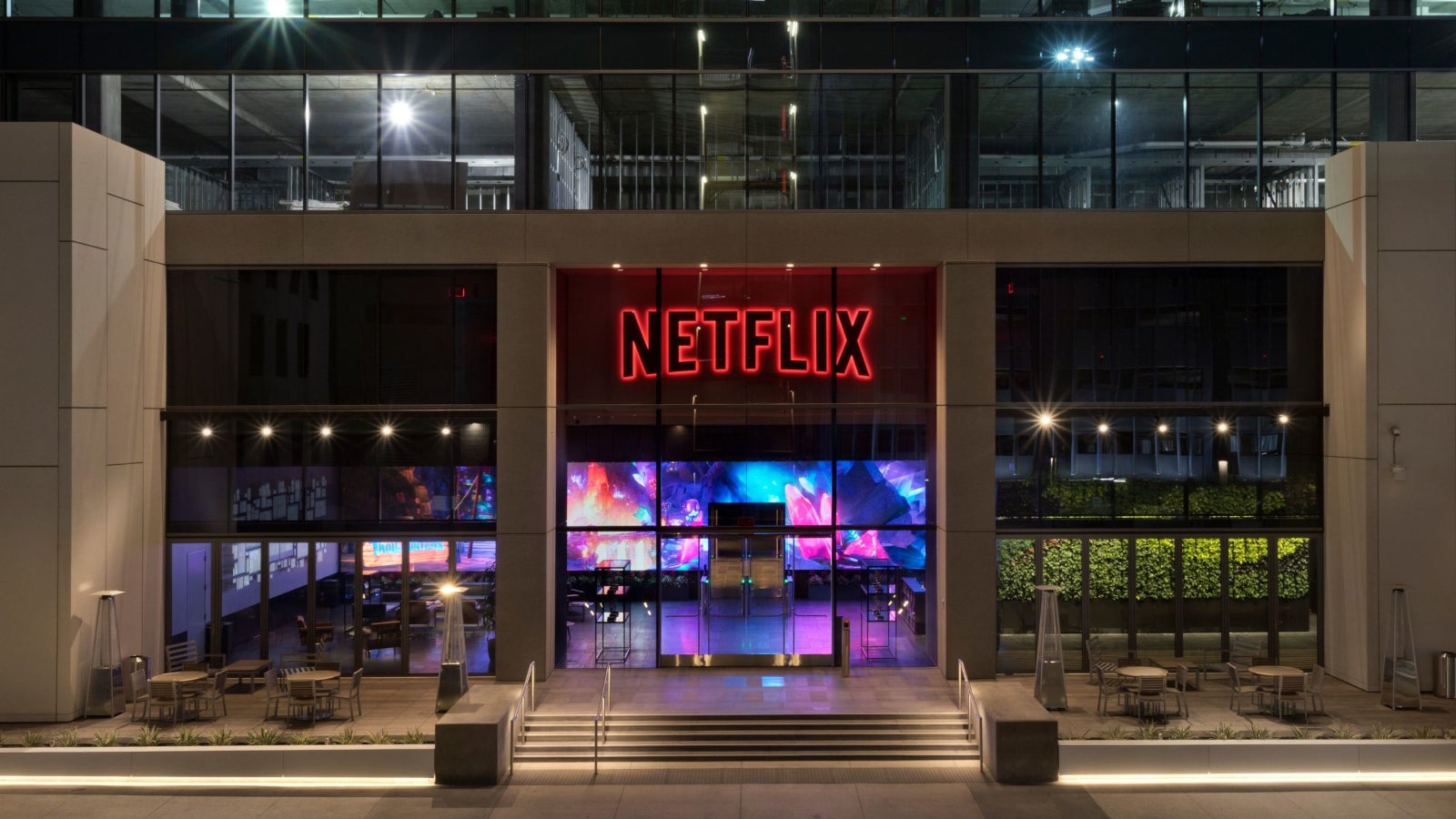 Netflix bermitra dengan Microsoft untuk paket mendatang yang didukung iklan