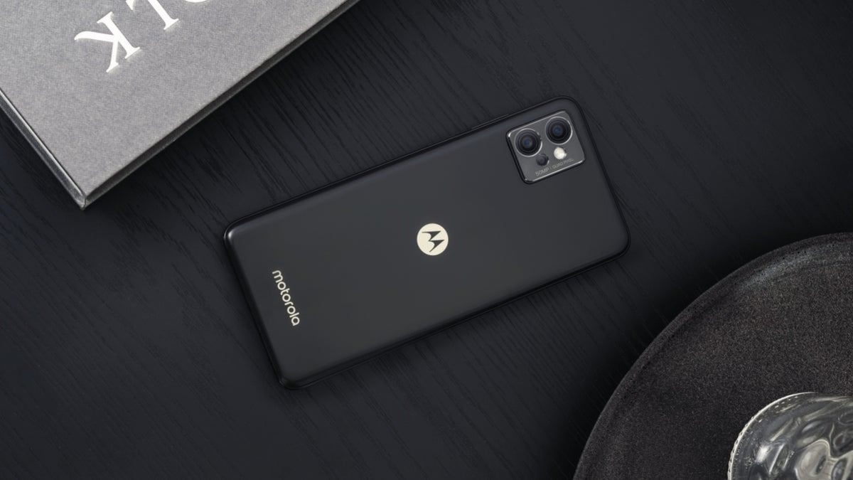 Motorola makes the budget-friendly Moto G32 official with a 90Hz screen and 50MP camera