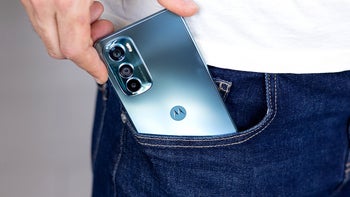 Is Motorola afraid of competing with Samsung and Apple?