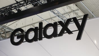 Weakness in smartphone sales worldwide leads Samsung to cut production
