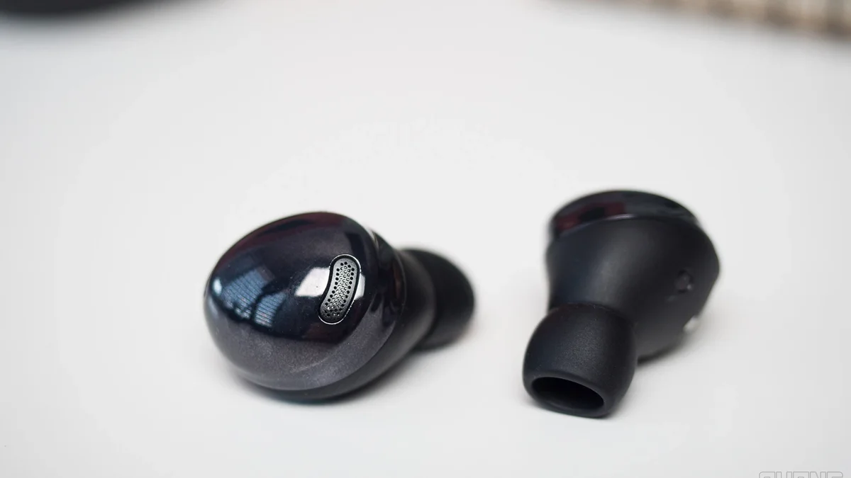 A new report fully leaks the upcoming Galaxy Buds 2 Pro, a few days before their release