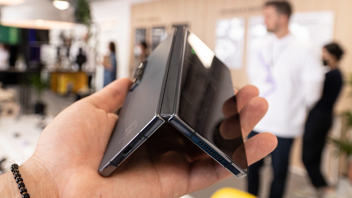 Is the Galaxy Z Fold 4 waterproof?