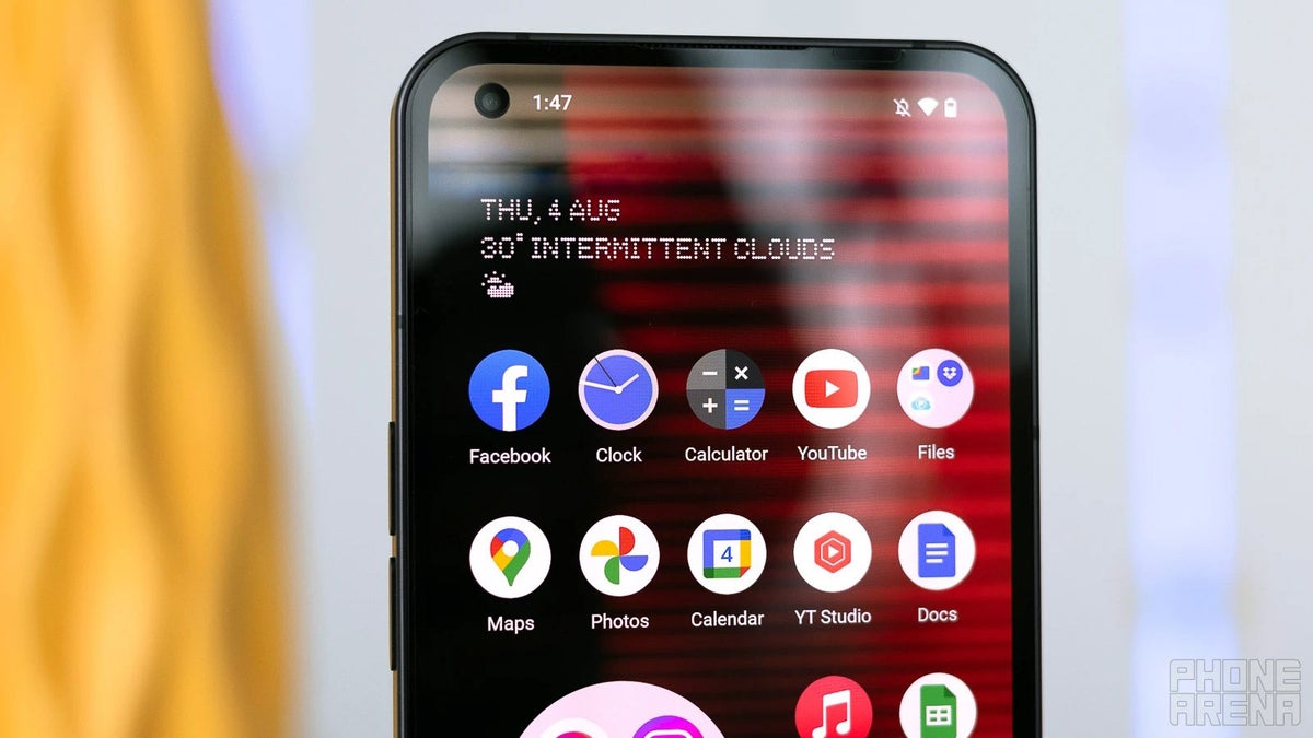 There is nothing wrong with Nothing's Phone 1 screen brightness numbers