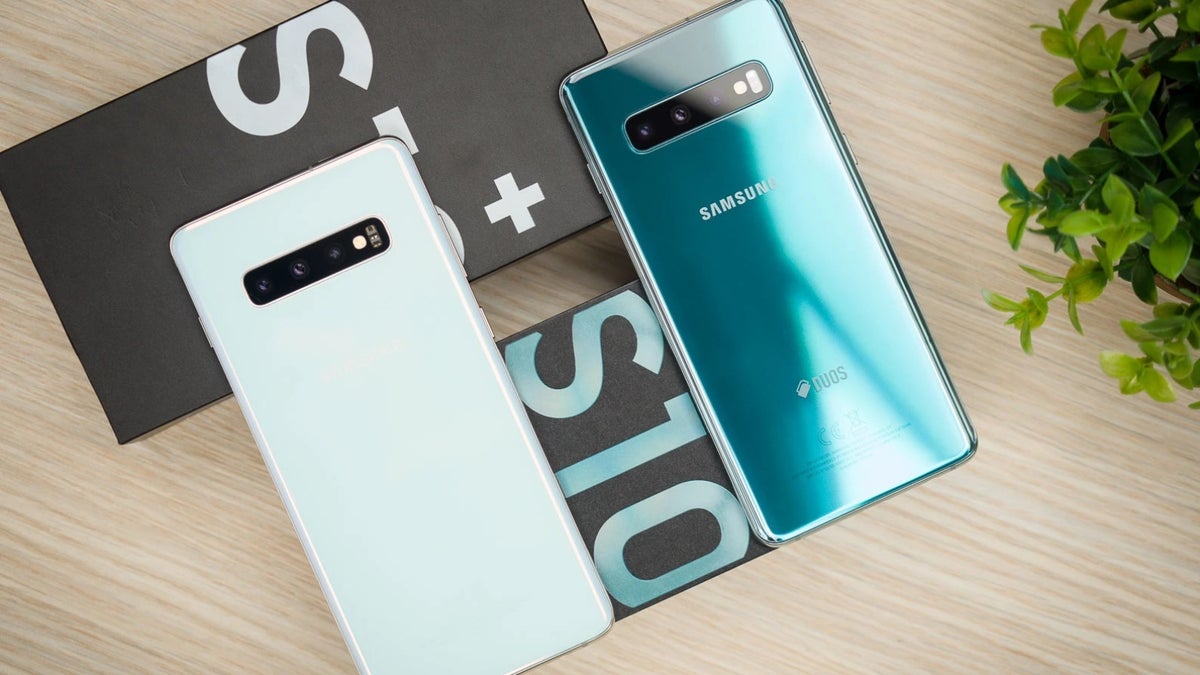 Galaxy S10 gets a new update, but it's not Android 13