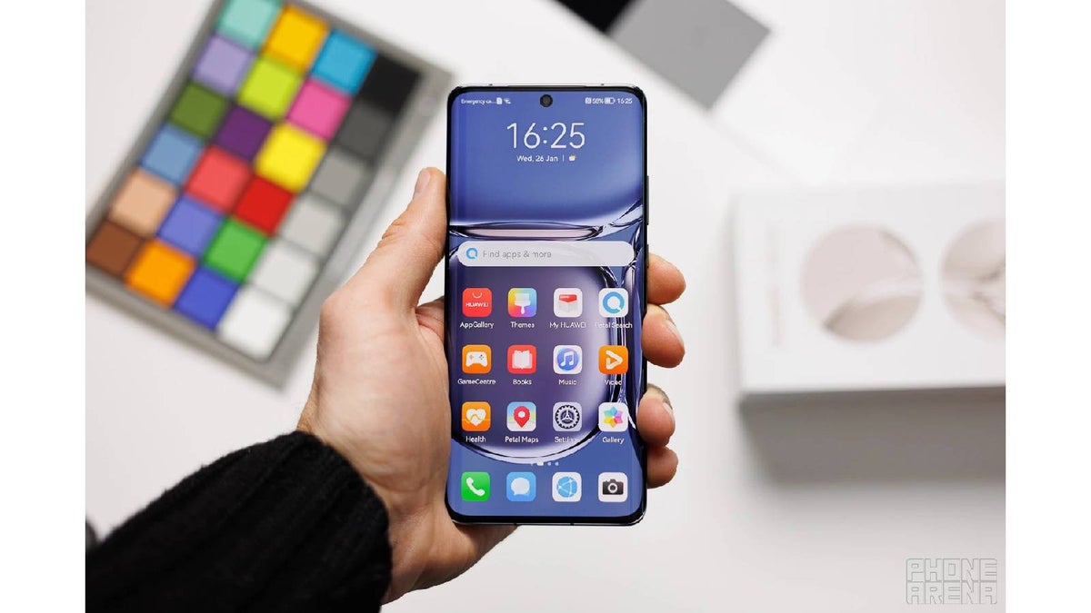 Huawei Mate 50 to arrive a day before iPhone 14 with largely the same guts as Galaxy S22