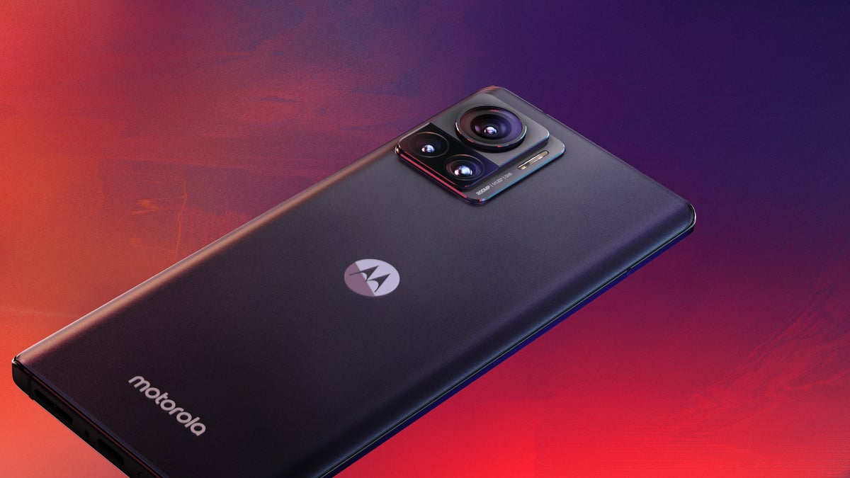 The Edge 30 Ultra is Motorola’s best camera-centric flagship