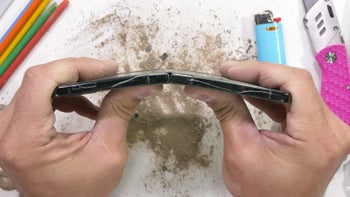 Samsung's Galaxy Z Flip 4 passes comprehensive durability test but not without some hurt