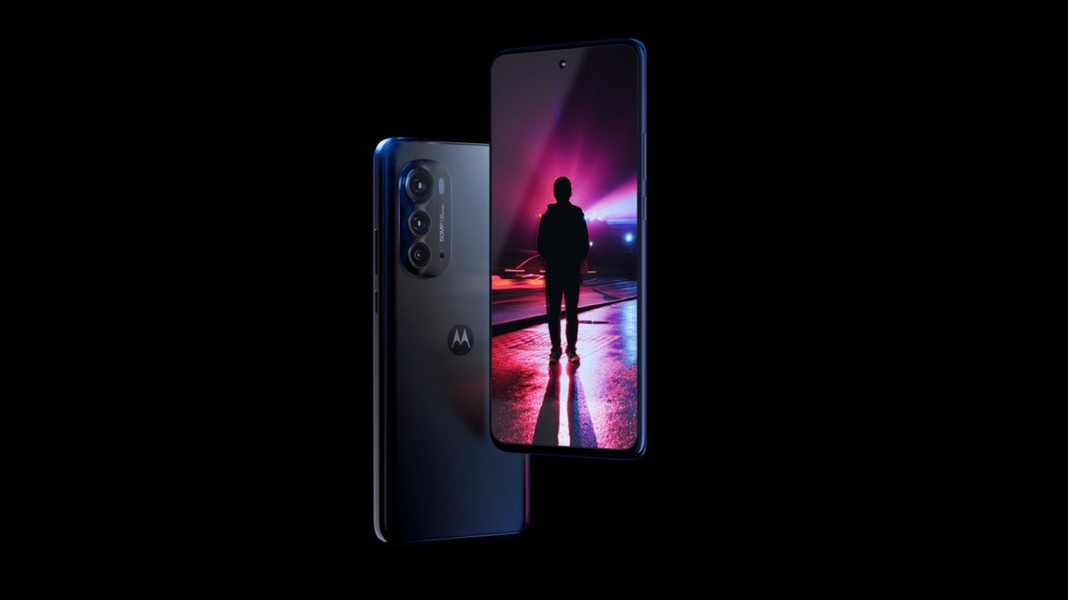 Almost-flagship Motorola Edge 2022 is 17% off with no strings attached