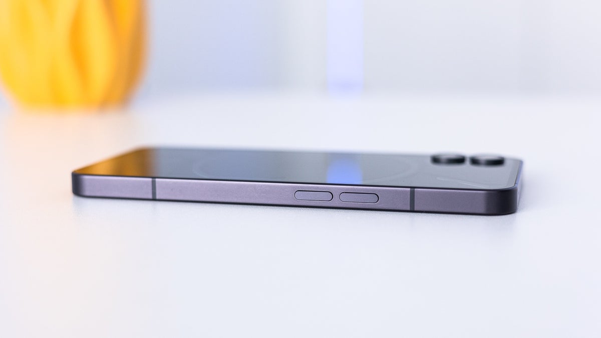 Won't take a bite out of Apple? These are my favorite iPhone 14 alternatives for those who want an "Android iPhone"
