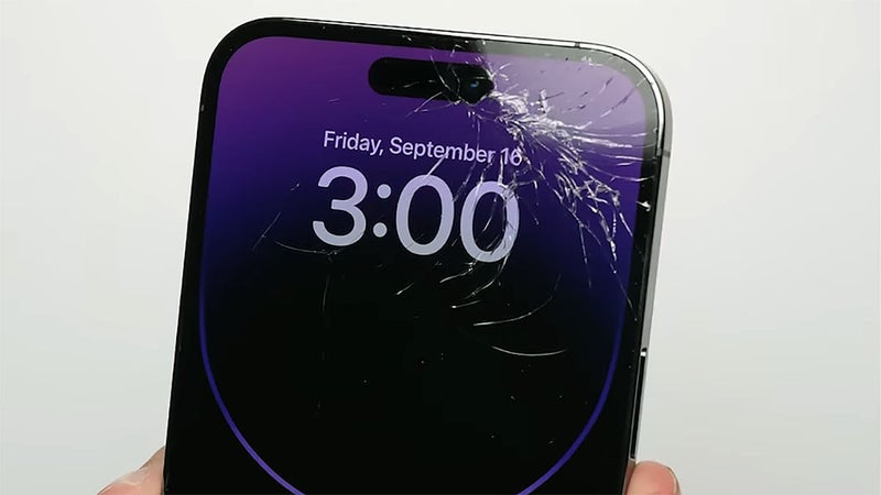 First iPhone 14 Pro Max drop test foretells expensive repairs