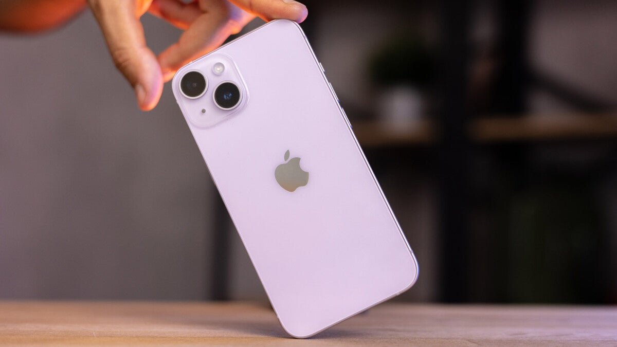 Battery life still a problem for iPhone users nearly two weeks after installing iOS 16
