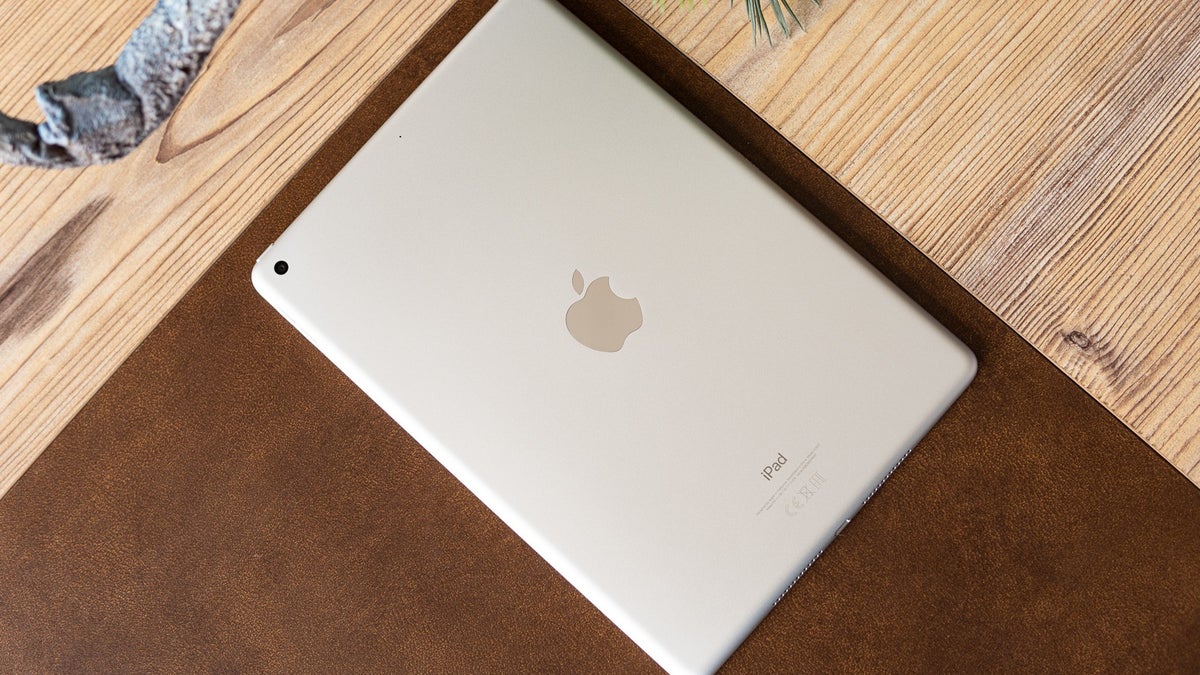 Apple’s 9th Gen “regular” iPad is on sale at a rare discount ahead of iPad 10 launch