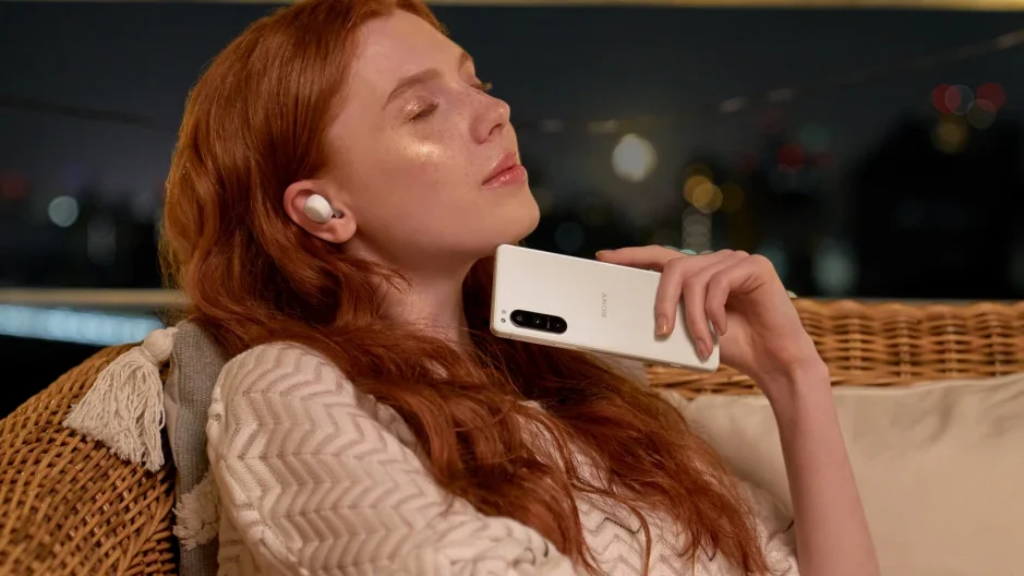 Get the Sony Xperia 5 IV with $279.99 off and score a pair of WF-1000XM4 earbuds for free