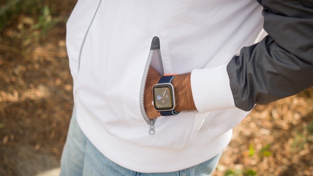 On a tight budget? The OG Apple Watch SE can still be a very smart buy at these huge discounts
