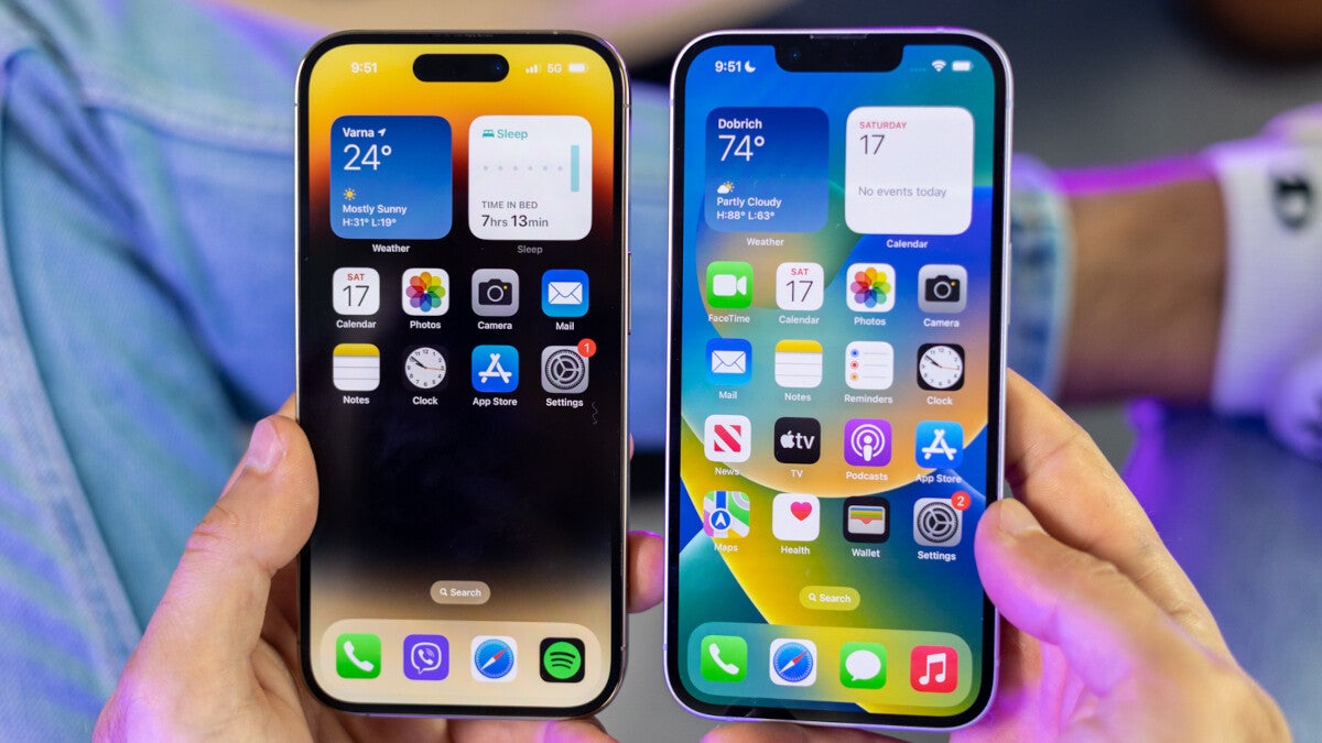 Apple Slashes iPhone X Production by Half On Weak Demand