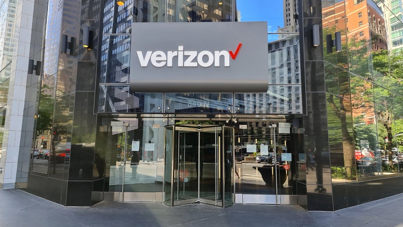 Verizon's shares hit 10-year low on Friday following release of Q3 results