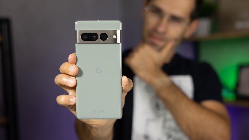 Photo Unblur on the Pixel 7-series: How well does the new feature work?