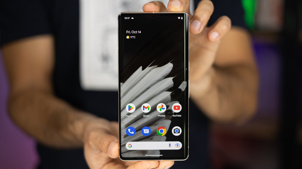 Algunos clientes de Best Buy están viendo algo engañoso sobre sus pedidos anticipados retrasados ​​​​de Pixel 7