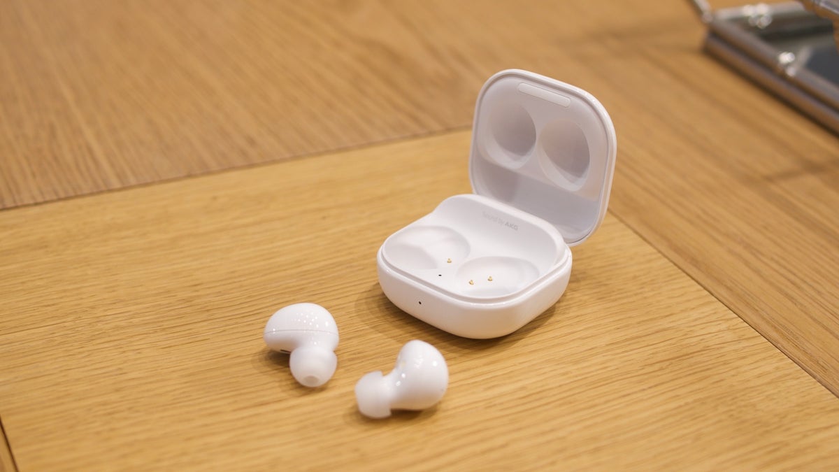 Amazon knocks two Samsung Galaxy Buds 2 flavors down to a Black Friday 2022 price