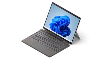 Huge Black Friday 2022 door-buster deal saves you $450 off the Surface Pro 8!