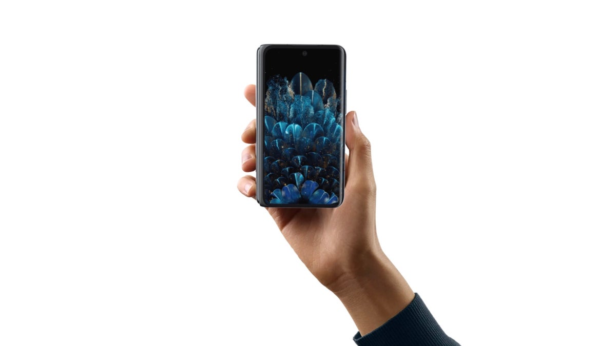 Another problem of foldables is fixed: The Oppo Find N2 will weigh less than an iPhone