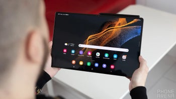 Samsung's 5G Galaxy Tab S8, Tab S8+, and Tab S8 Ultra officially join the Android 13 club