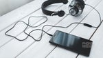 Vote now: Do you need a headphone jack on your smartphone in 2022?